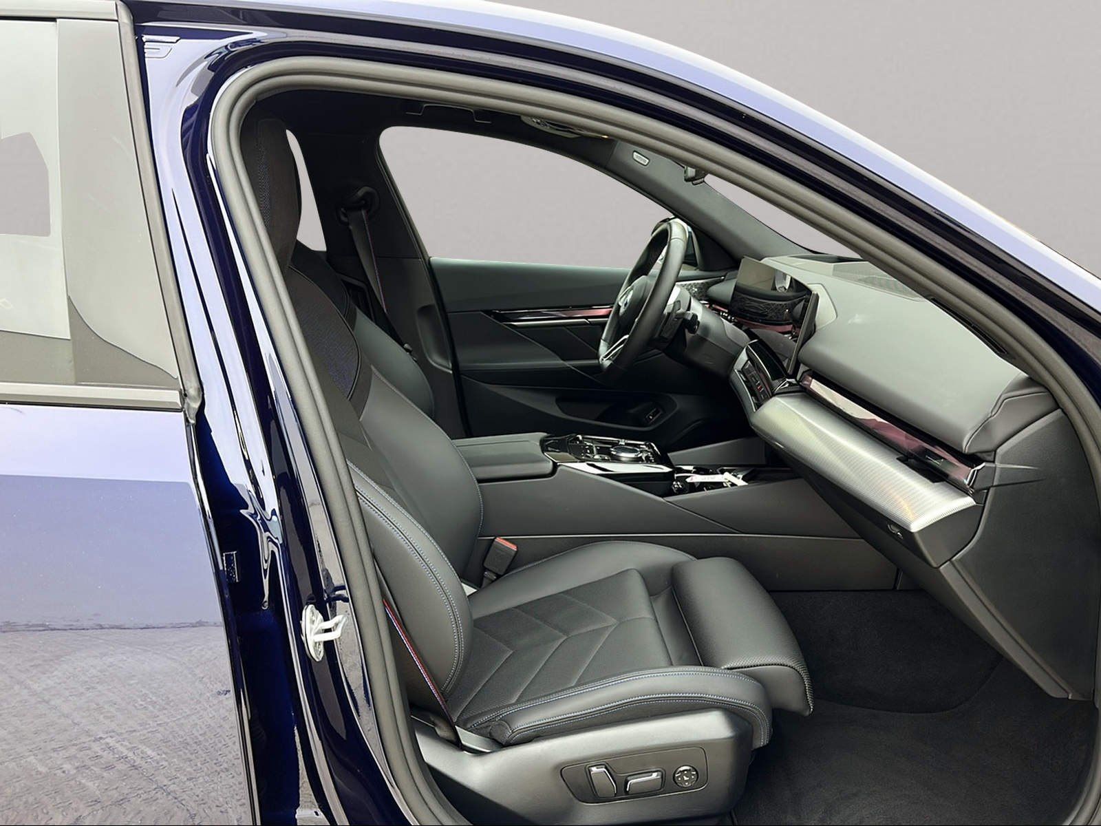 BMW 550e xDrive Limousine M Sport AHK Kamera LED foto 11