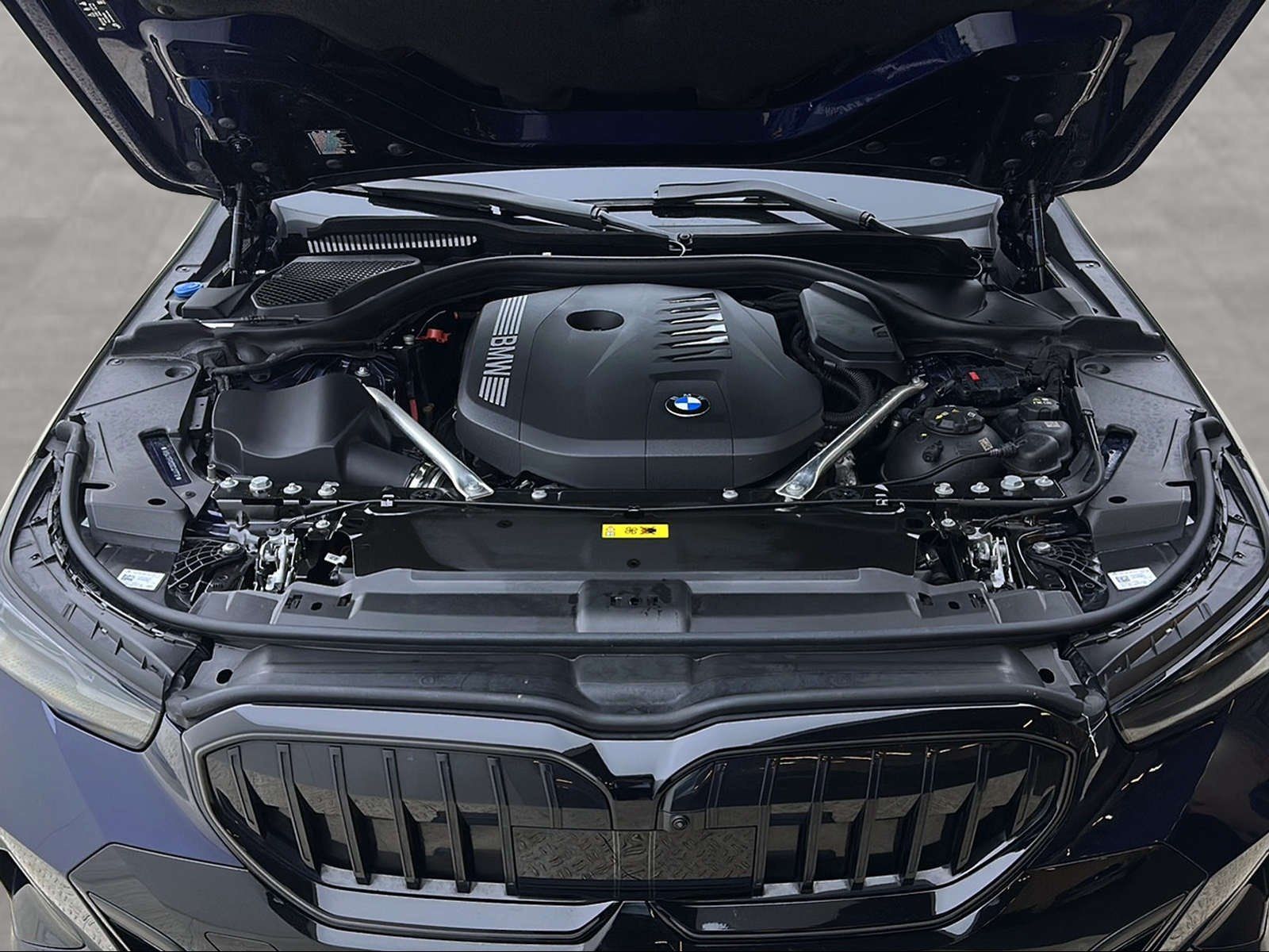 BMW 550e xDrive Limousine M Sport AHK Kamera LED foto 18