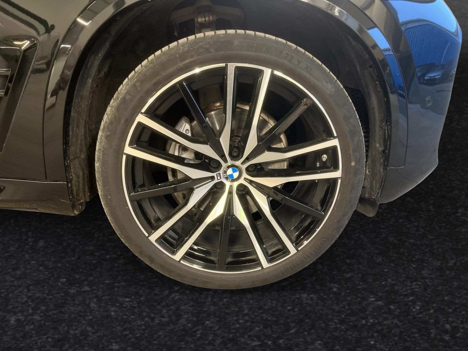 BMW X5 xDrive30d M Sport|AHK|Head-Up|22"LMR foto 4