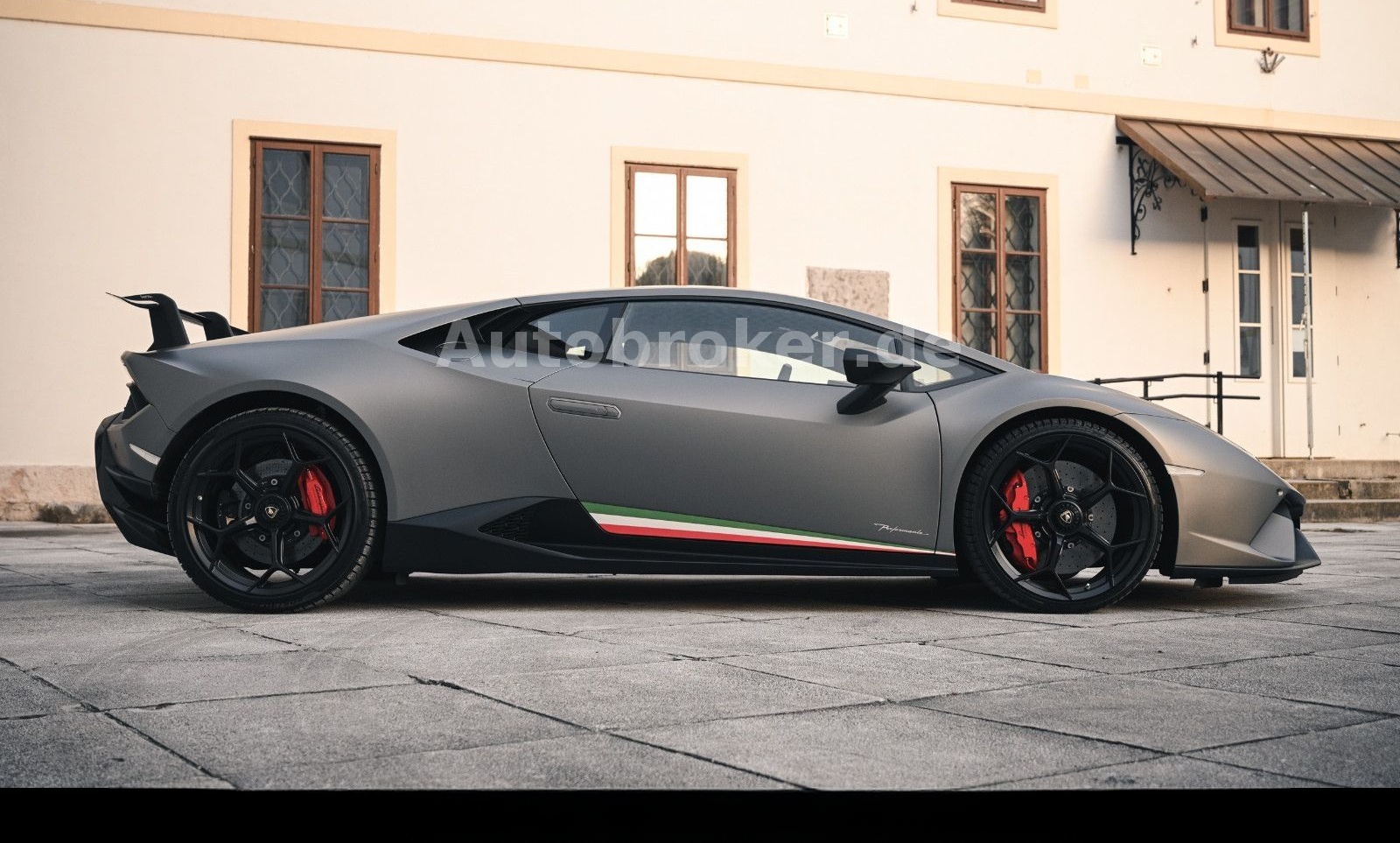 Lamborghini Huracán Performante LIFT KAM  SCHALLE TOPZUSTAND foto 8