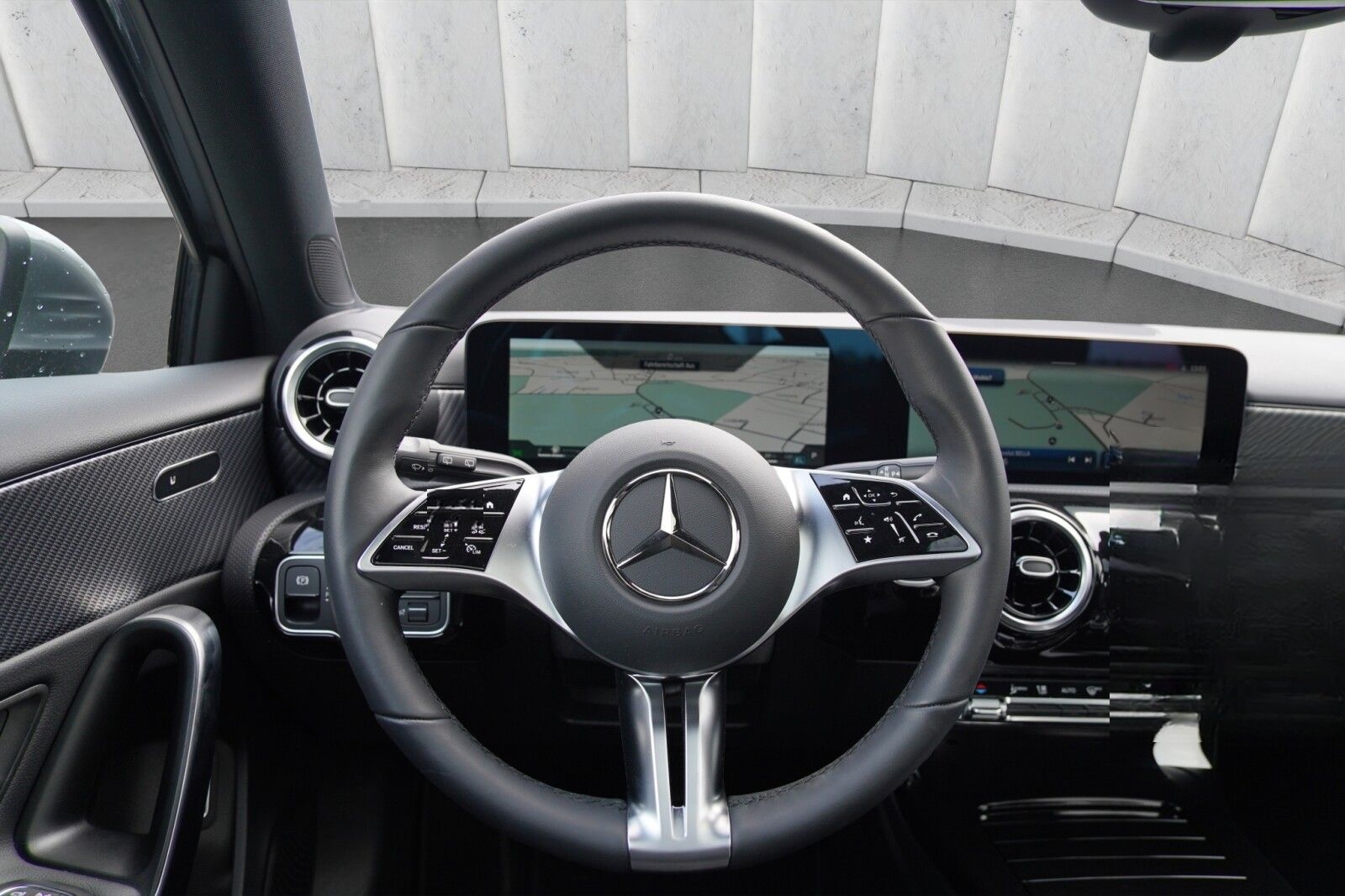 Mercedes-Benz A 250 e Kompaktlimousine Prog. Distronic Panoram foto 13