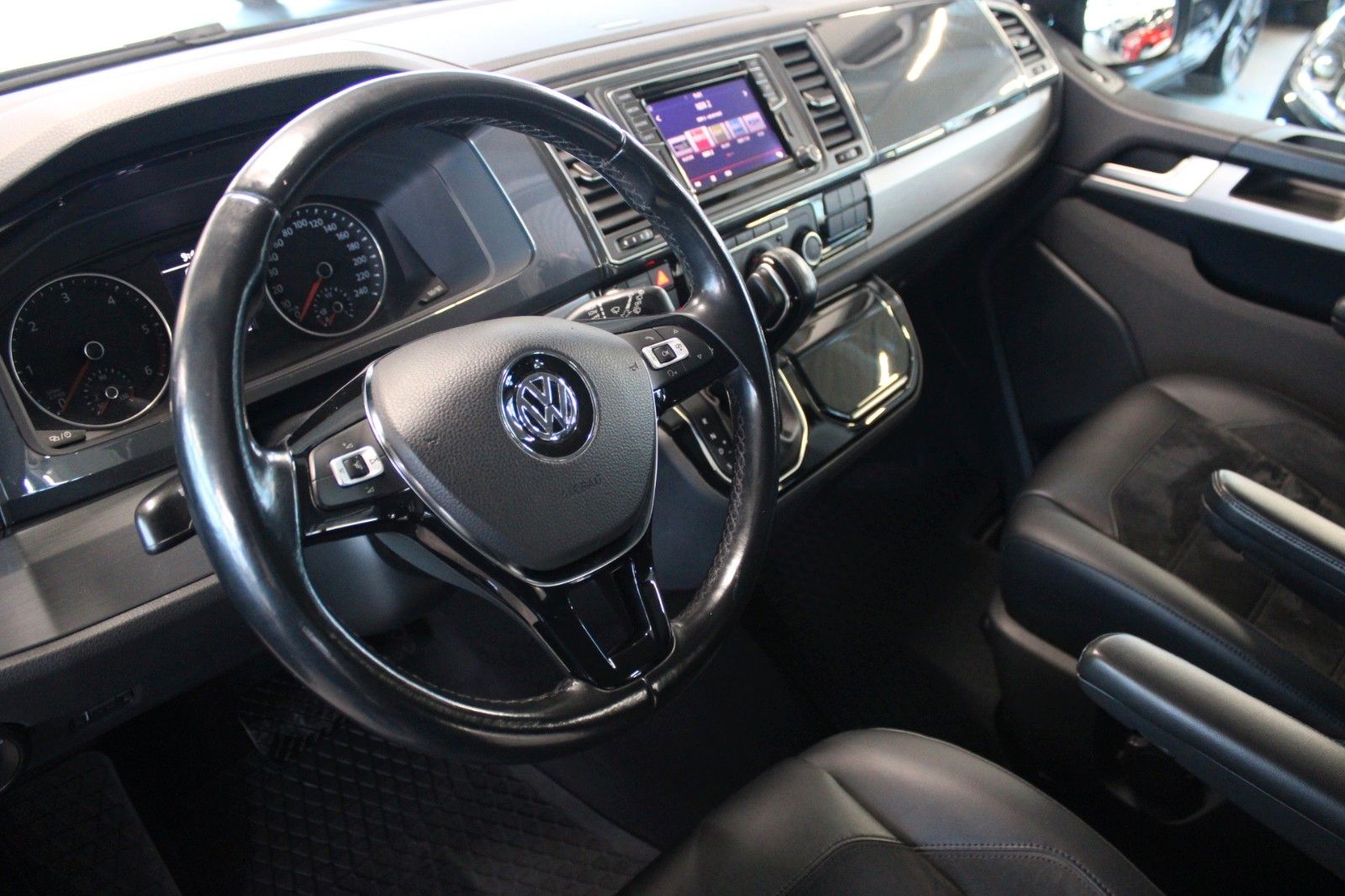 Volkswagen T6 Multivan 2.0 TDi DSG Comfortline 7-Sitze AHK foto 16