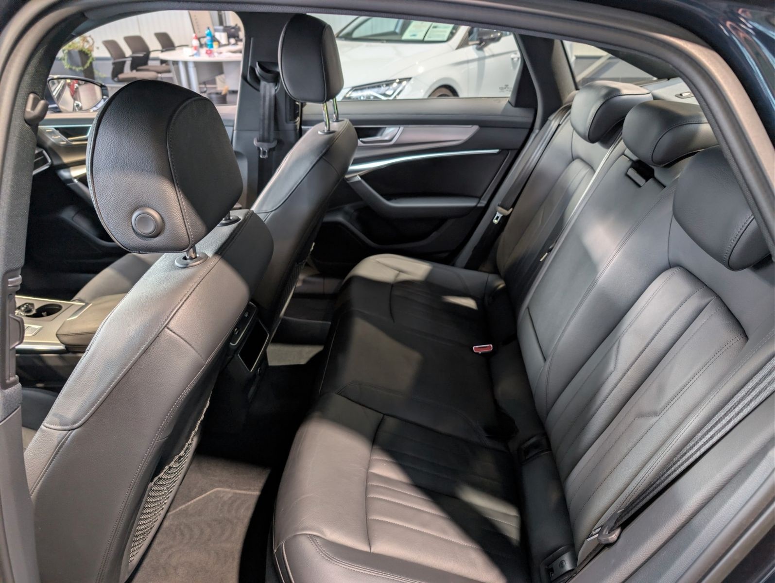 Audi A6 40 TDI S tronic design foto 9