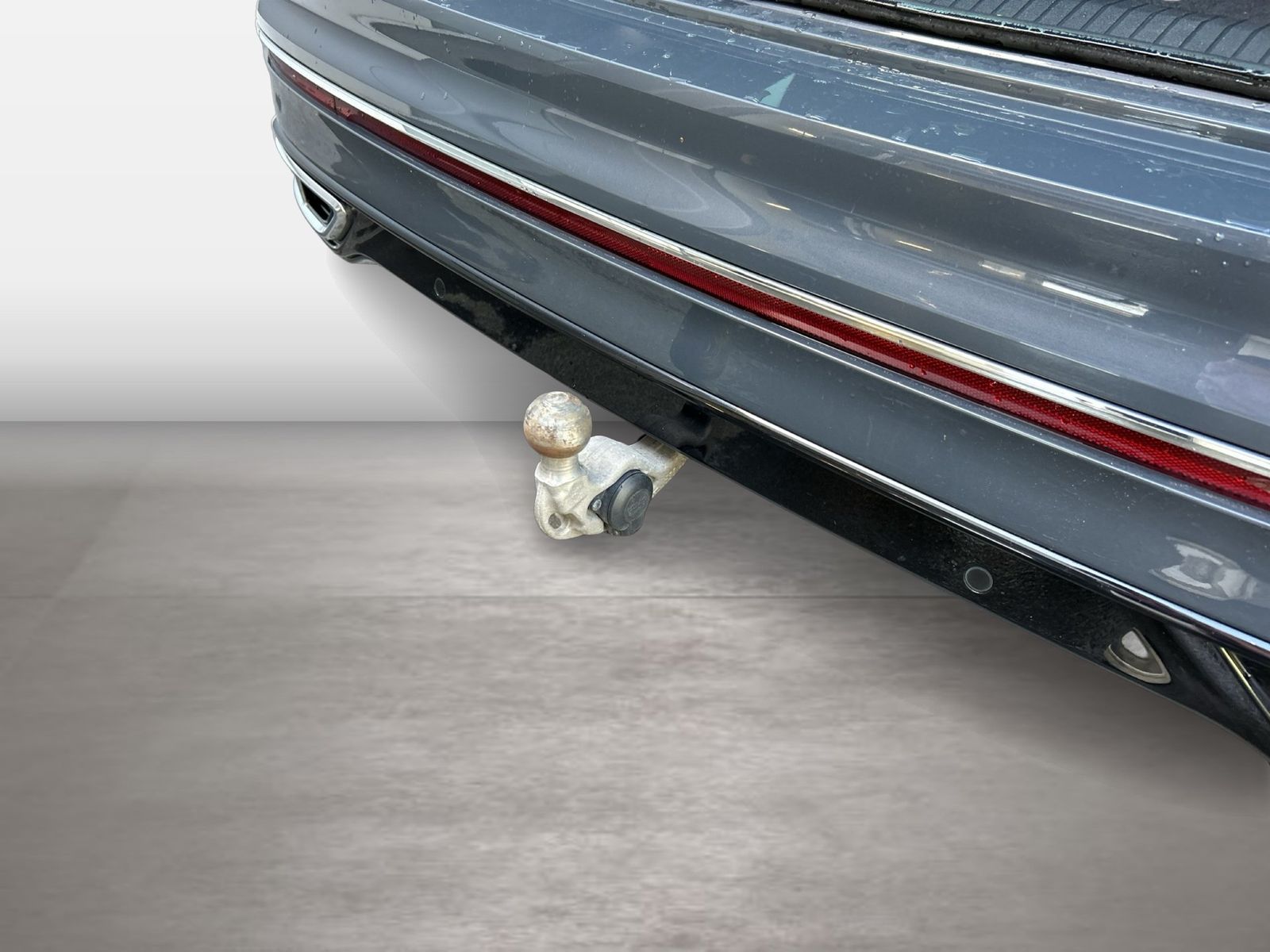 Volkswagen Tiguan 2.0 TDI R-line Matrix|CarPlay|AHK|Pano|SD foto 13