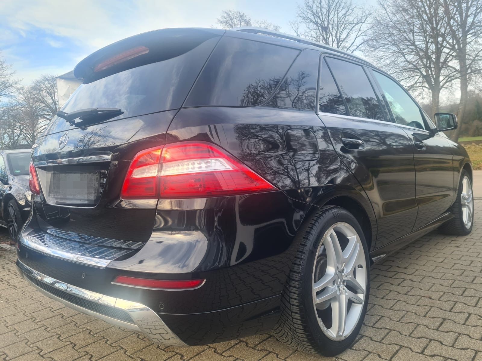 Mercedes-Benz ML 350  BlueTec AMG LINE foto 11
