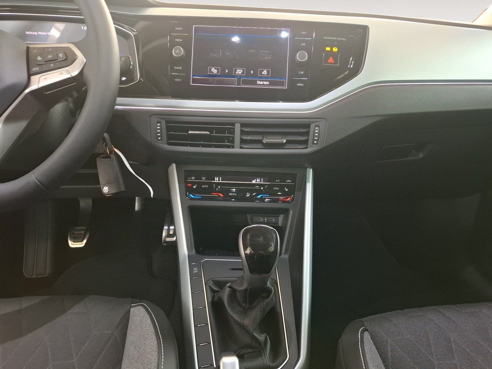 Volkswagen Polo VI 1.0 TSI Goal 2xKlima ACC DynLicht KlimaA foto 9