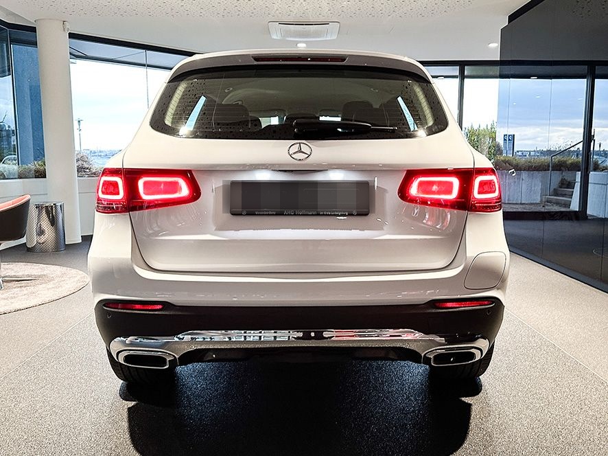 Mercedes-Benz GLC 300 e 4M EXCLUSIVE+OFFROAD+MULTIB+AHK+DISTR foto 5