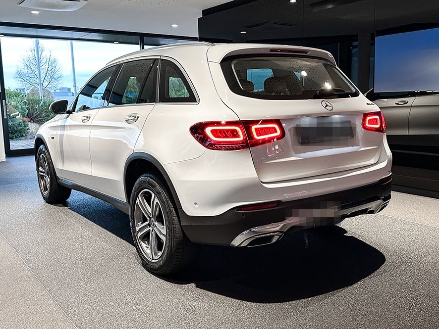 Mercedes-Benz GLC 300 e 4M EXCLUSIVE+OFFROAD+MULTIB+AHK+DISTR foto 6