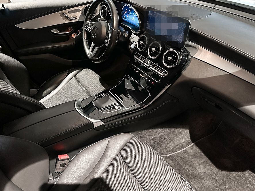 Mercedes-Benz GLC 300 e 4M EXCLUSIVE+OFFROAD+MULTIB+AHK+DISTR foto 9