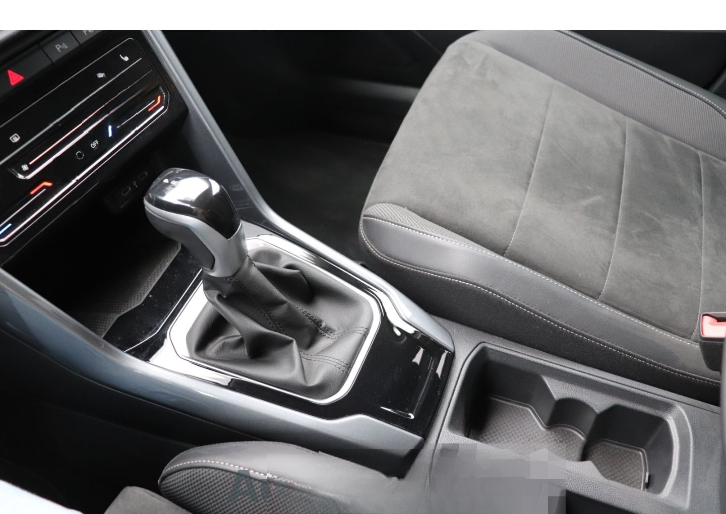 Volkswagen T-Roc Style AHK-abnehmbar Navi Digitales Cockpit foto 15