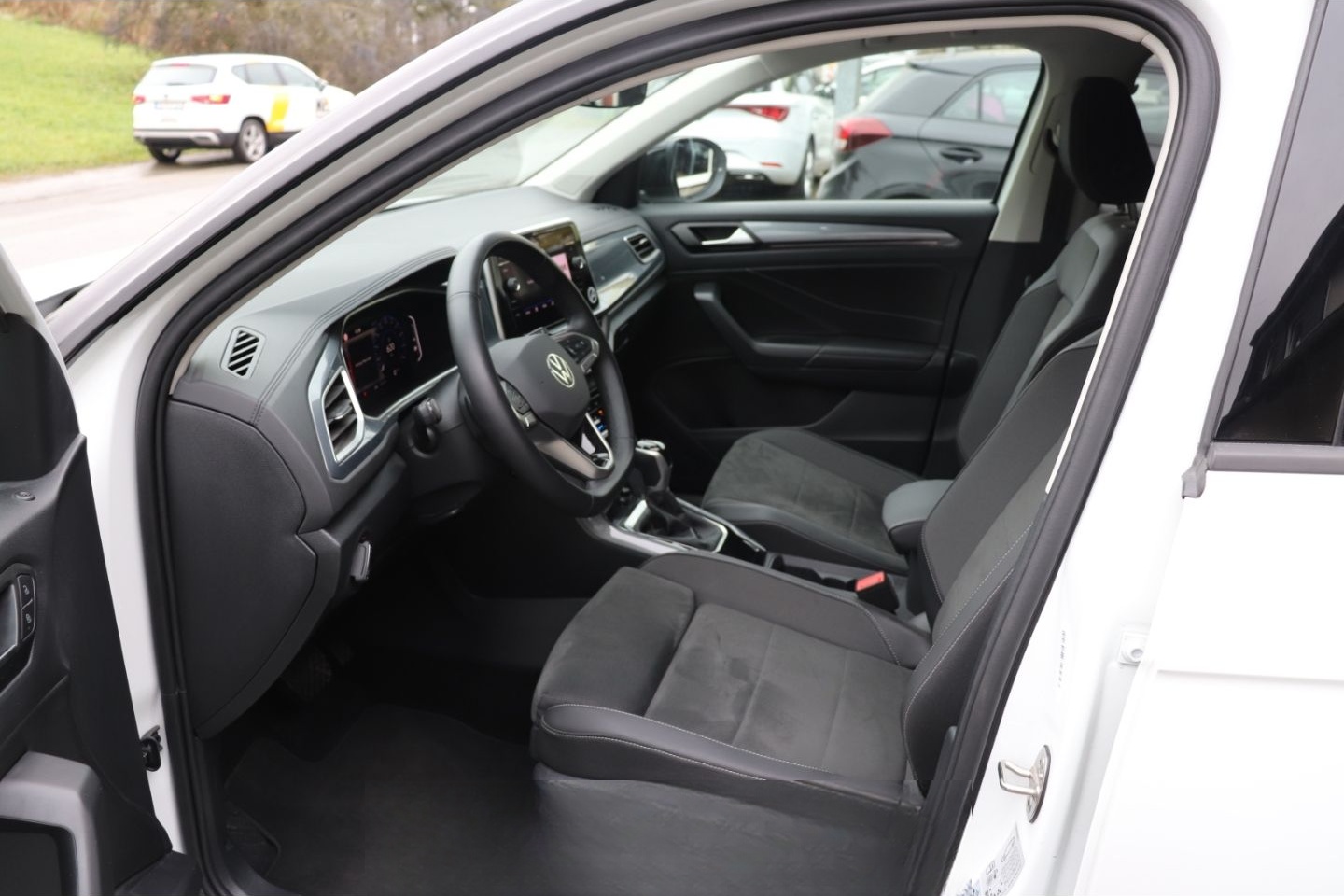 Volkswagen T-Roc Style AHK-abnehmbar Navi Digitales Cockpit foto 6