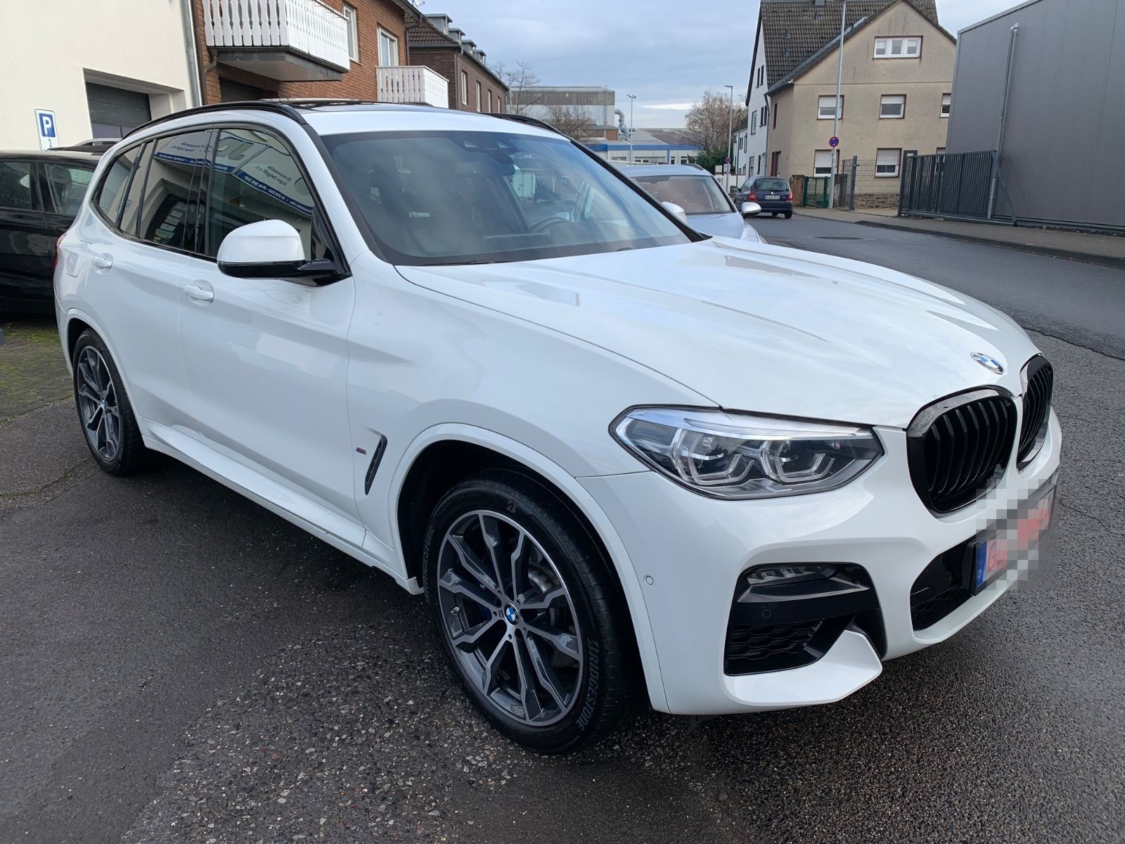BMW X3 xDrive 30 e M Sport Shadow Pano HeadUP foto 2