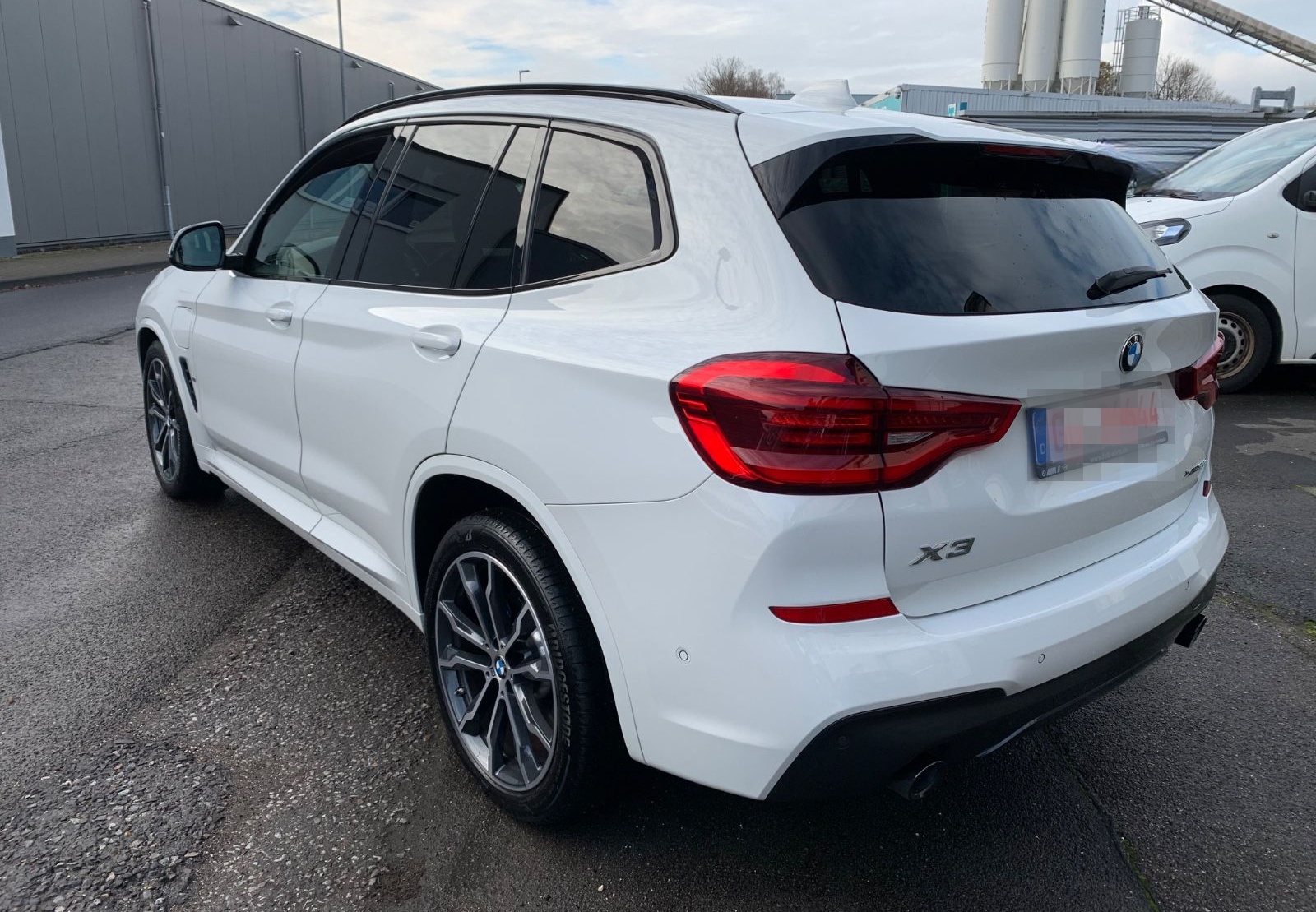 BMW X3 xDrive 30 e M Sport Shadow Pano HeadUP foto 4