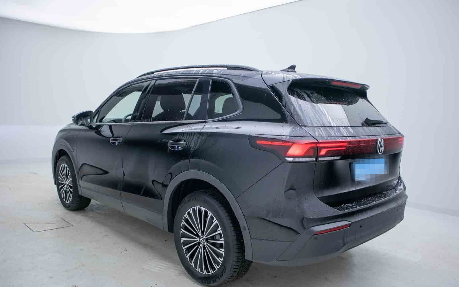 Volkswagen Tiguan 1.5 TSI eHybrid Life *DSG*APP*AHK*NAV*DCC foto 5