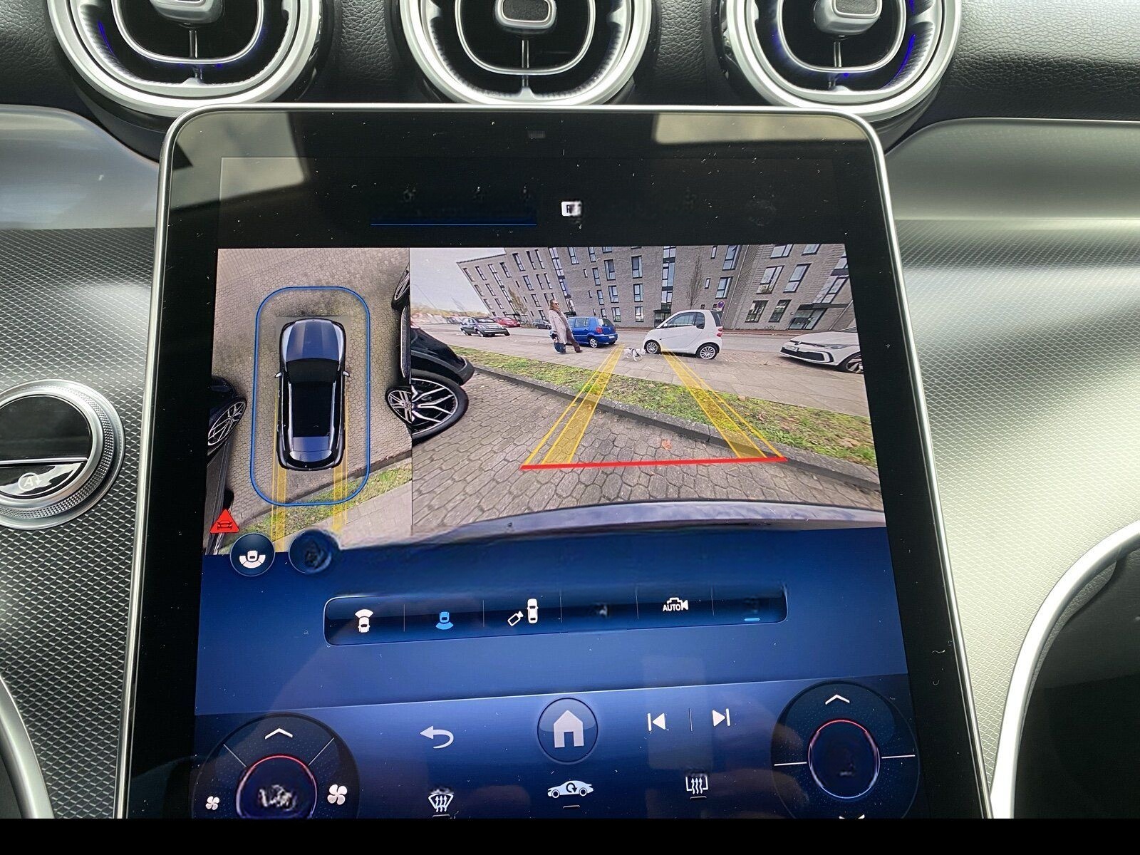 Mercedes-Benz GLC 220 d 4M DISTRONIC/AHK/360°KAM/LED/WINTER foto 15