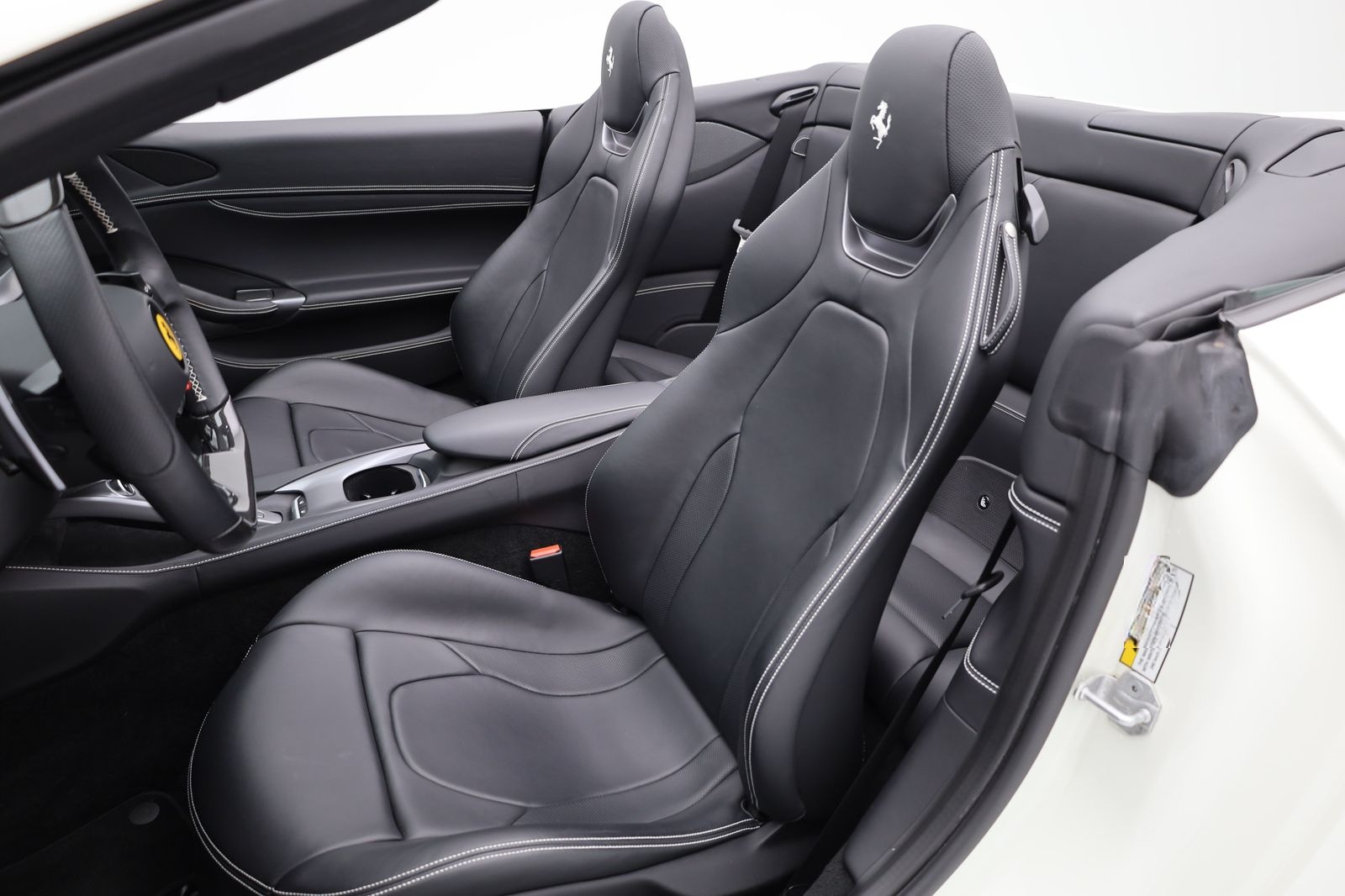 Ferrari Portofino - FERRARI HAMBURG foto 13