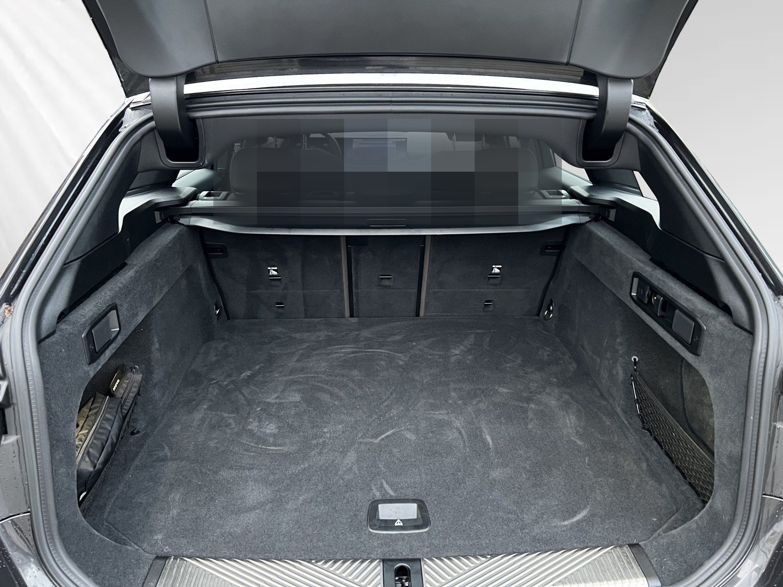 BMW 530e Touring M Sport|AHK|Pano|Head-Up|PA+ foto 16