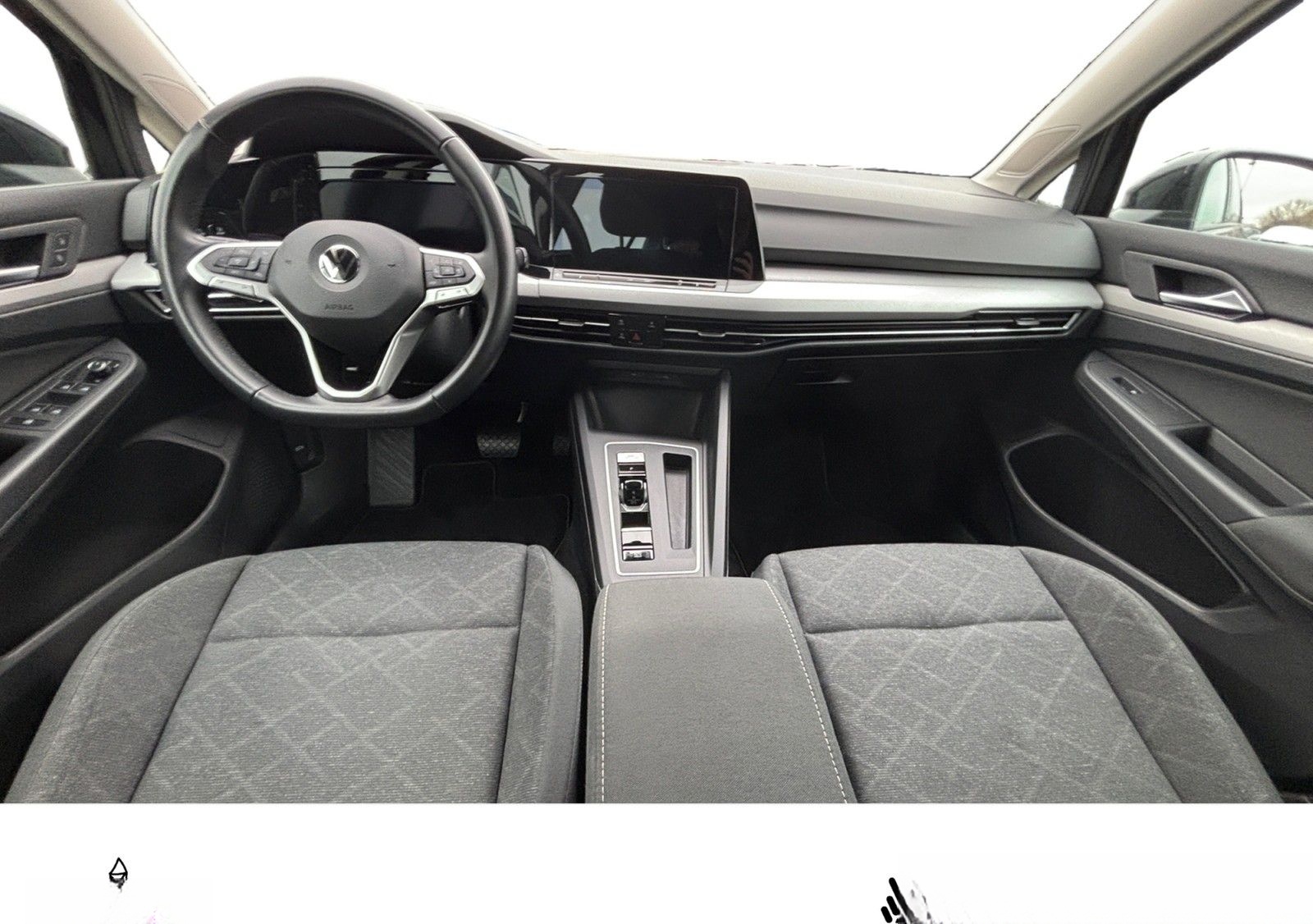 Volkswagen Golf VIII Variant Life 1.0 eTSI DSG NAV PDC SHZ foto 9