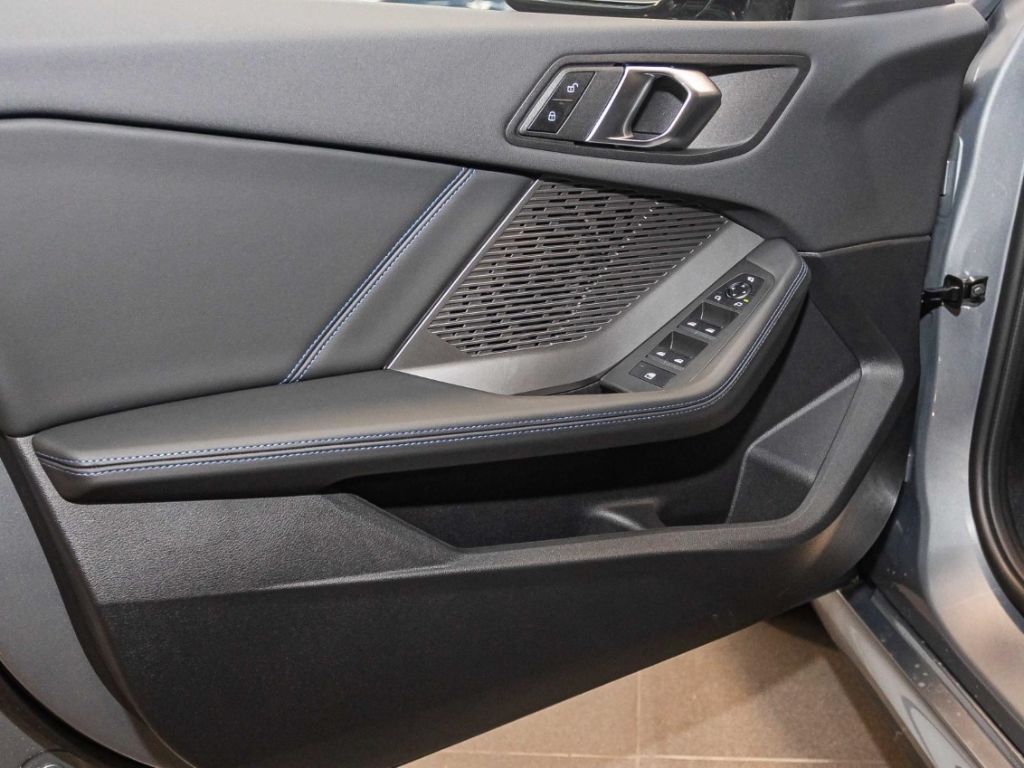 BMW 120 M Sport+Navi+Digitales Cockpit+LED+Klimaauto foto 7