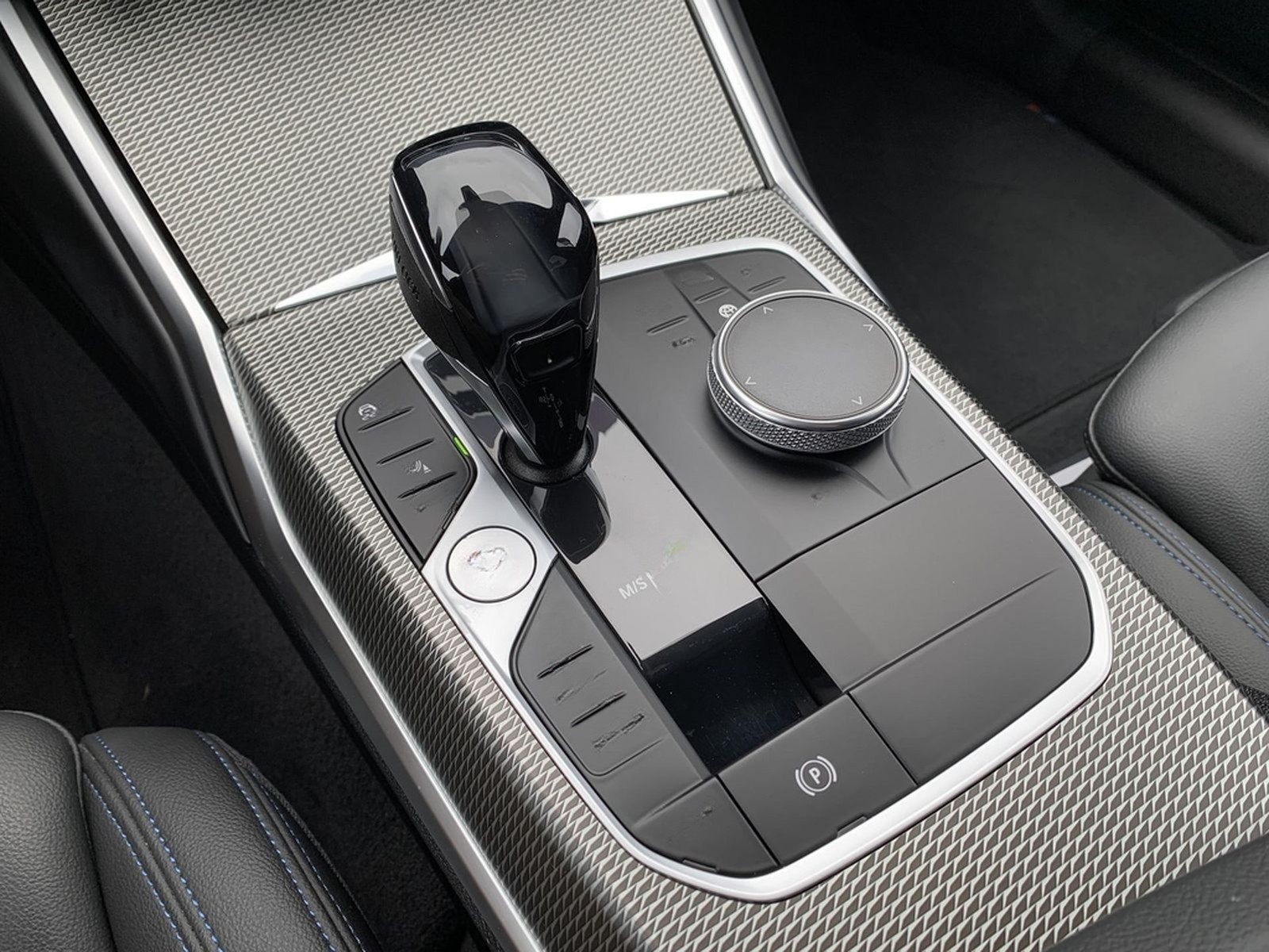 BMW 330i M-Sport ACC+M-Bremse+HiFi+ShadowLine foto 15