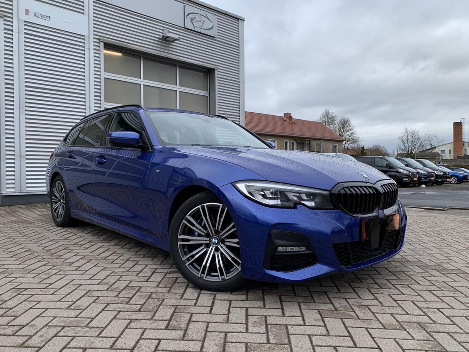 BMW 330i M-Sport ACC+M-Bremse+HiFi+ShadowLine foto 3