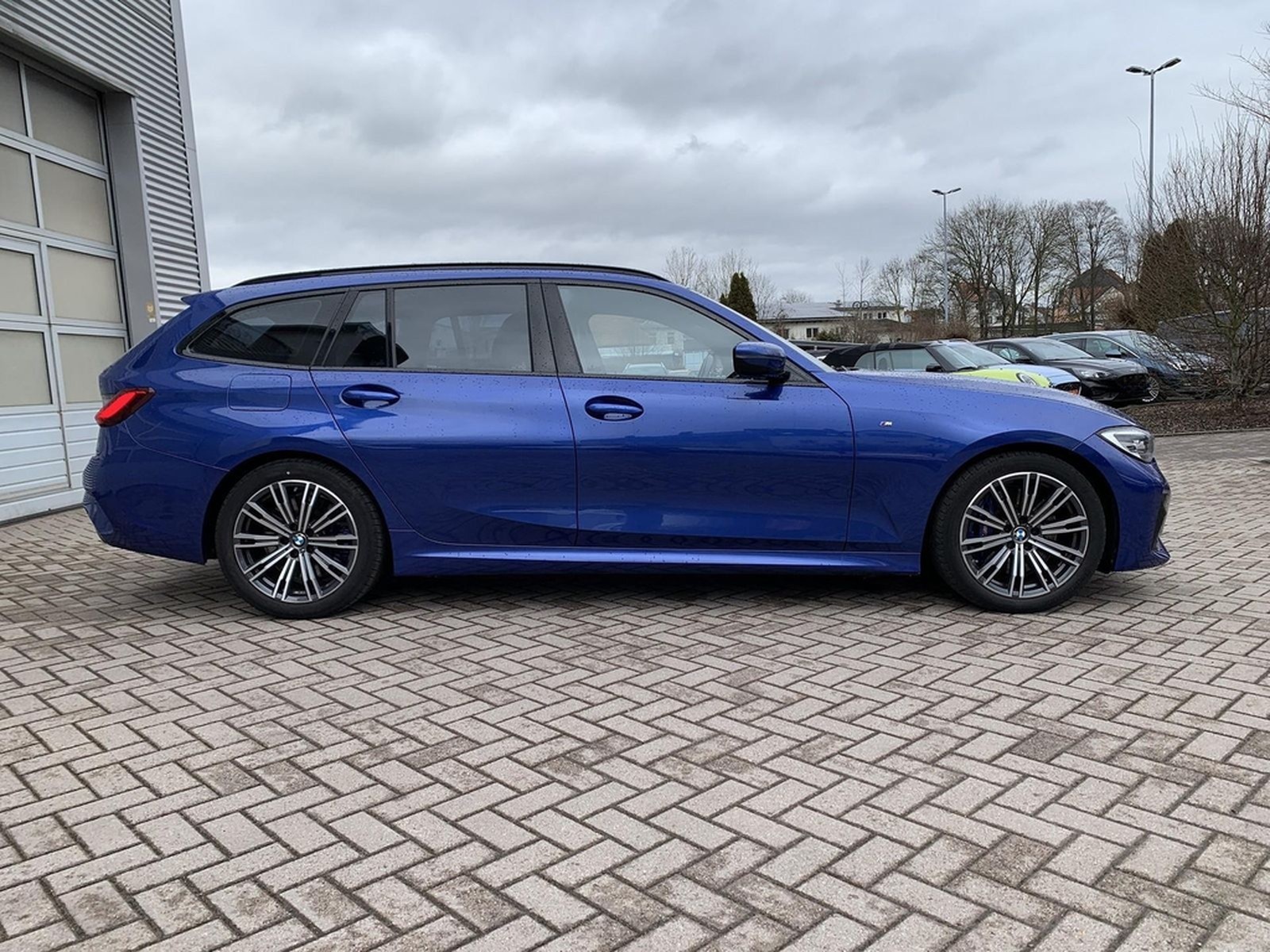 BMW 330i M-Sport ACC+M-Bremse+HiFi+ShadowLine foto 4