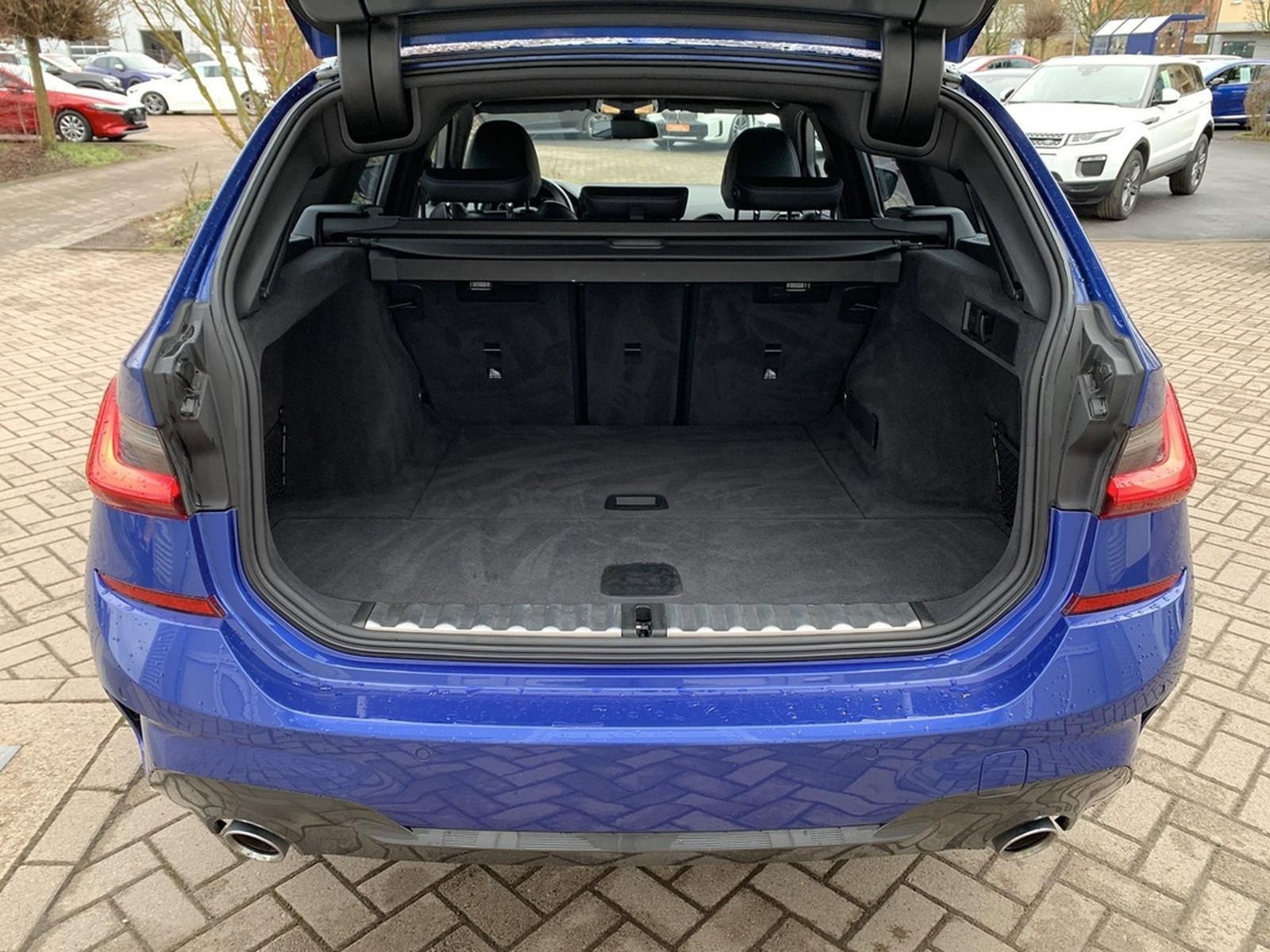 BMW 330i M-Sport ACC+M-Bremse+HiFi+ShadowLine foto 6