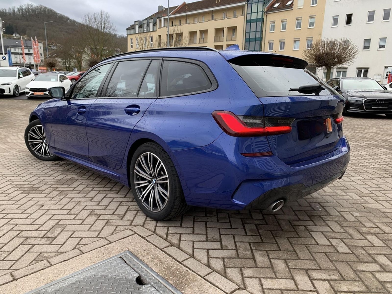BMW 330i M-Sport ACC+M-Bremse+HiFi+ShadowLine foto 8