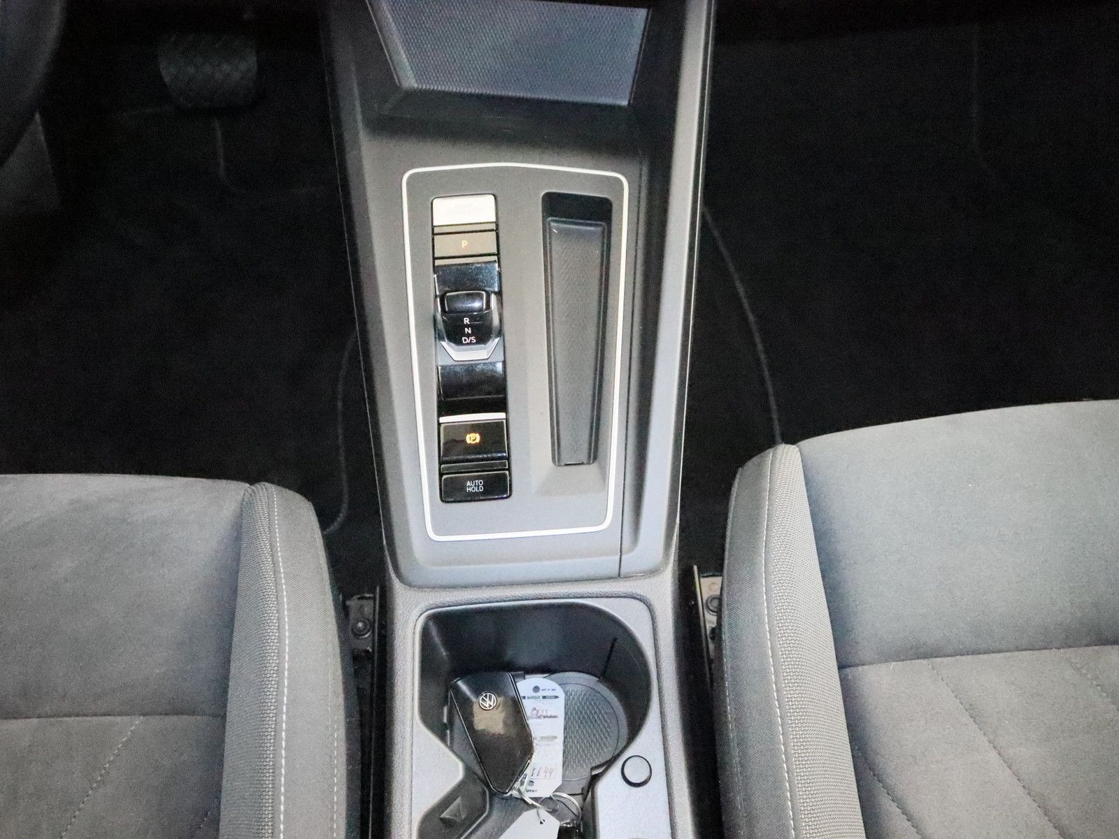 Volkswagen Golf VIII 2.0 TDI Life AHK LED ACC NAVI KAMERA foto 19