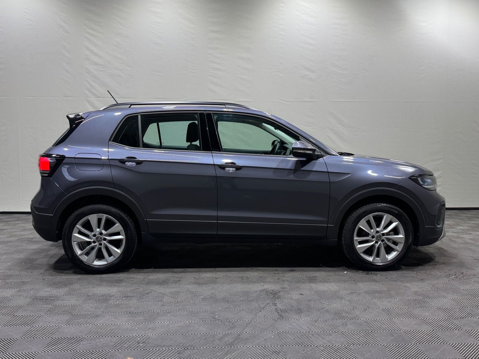 Volkswagen T-Cross Life 1.0 TSI | LED NAVI KAMERA AHK ACC foto 17