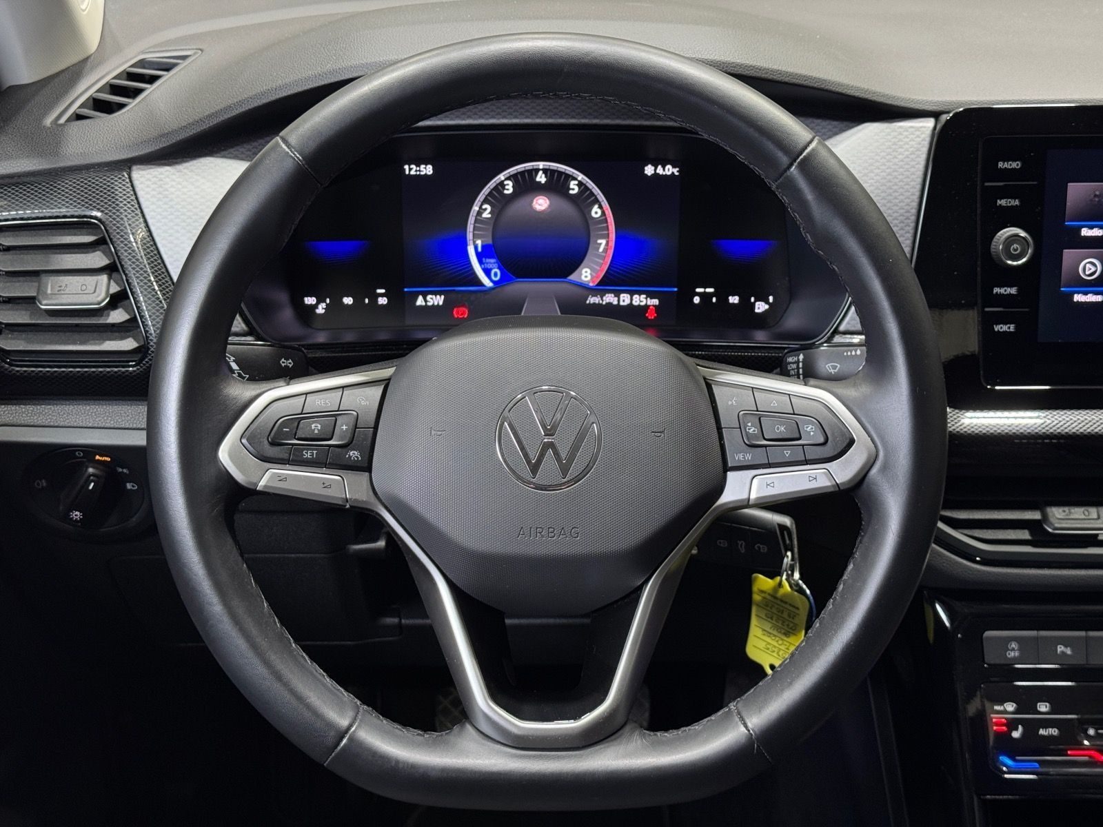 Volkswagen T-Cross Life 1.0 TSI | LED NAVI KAMERA AHK ACC foto 7