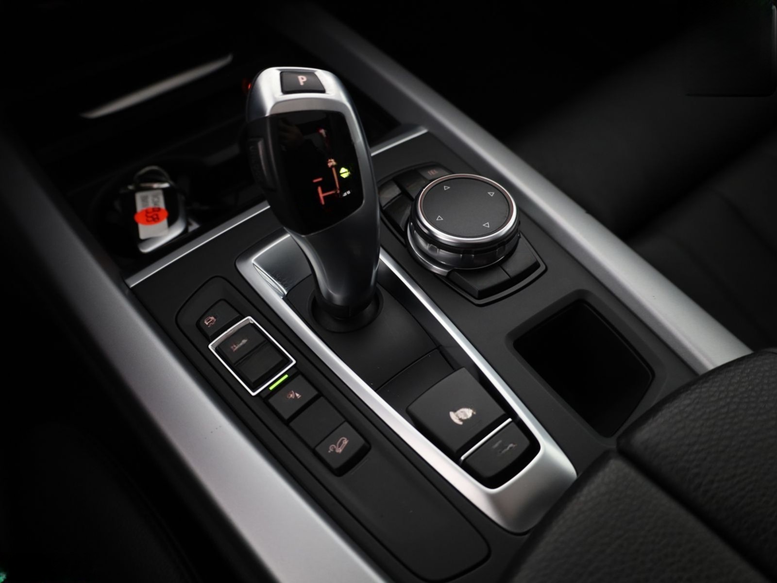 BMW X5 xDrive30d SHADOW STANDHEIZ,HUD,PANORAMA,1.HD foto 25