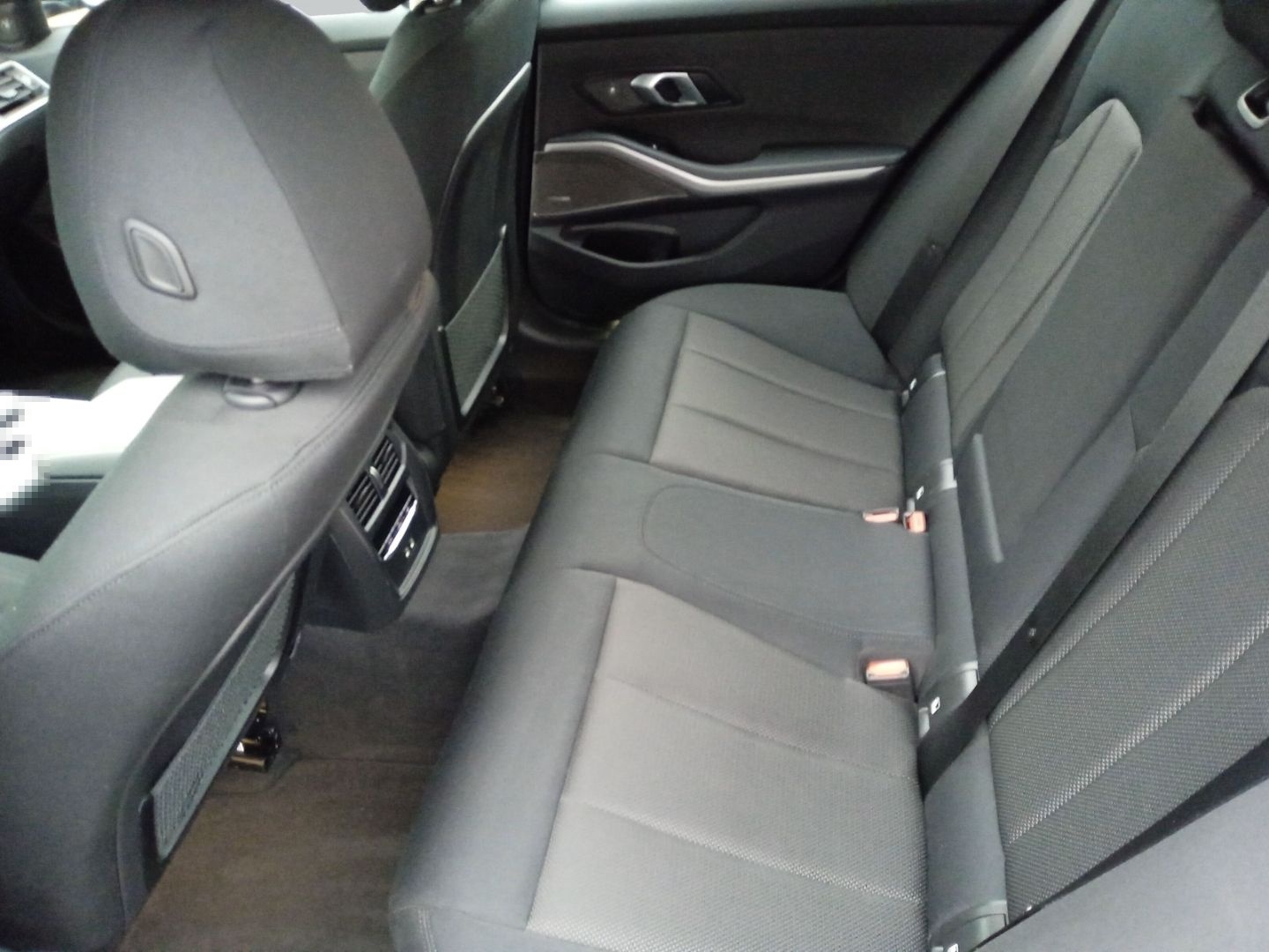 BMW 320 e Advantage Touring KLIMA+DAB+AHZV+SHZG+HARM foto 12