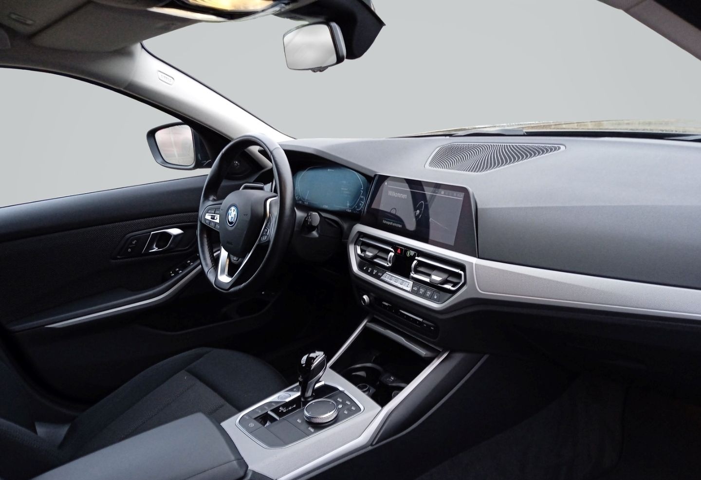 BMW 320 e Advantage Touring KLIMA+DAB+AHZV+SHZG+HARM foto 10