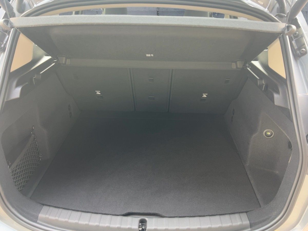 BMW 220i Active Tourer LED+NAVI+SHZ+RFK+DAB+AHK+17" foto 14