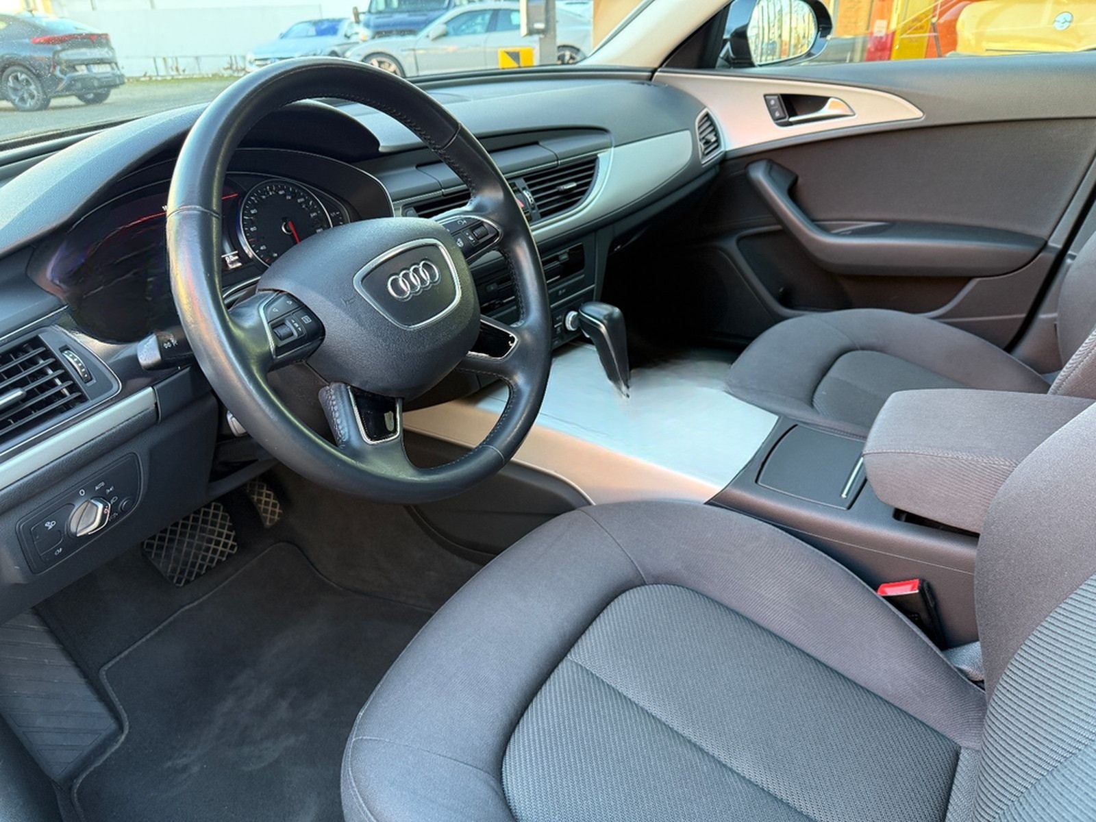 Audi A6 Avant 2.0 TDI ultra BI-XENON/NAVI/KAMERA/2.HD foto 13