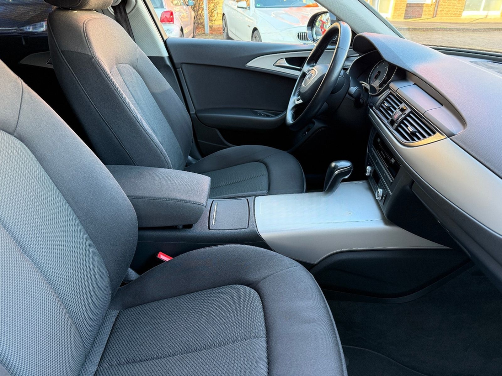 Audi A6 Avant 2.0 TDI ultra BI-XENON/NAVI/KAMERA/2.HD foto 14