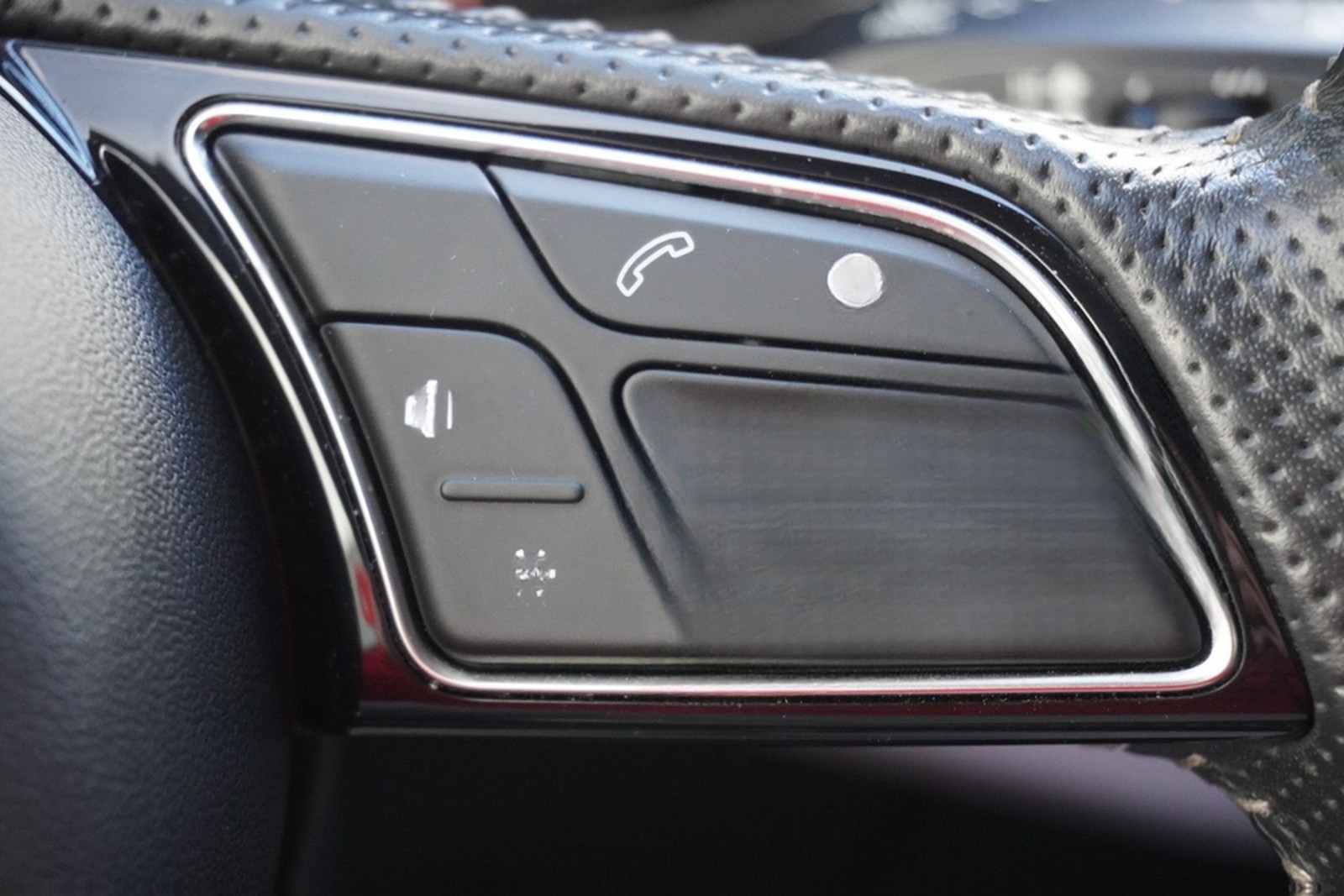 Audi A4 Avant TFSI sport S-Line LED Navi Teilleder foto 15