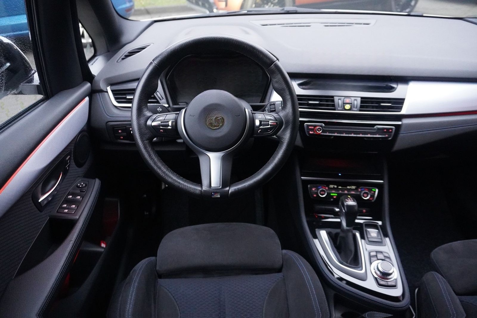 BMW 218iA Gran Tourer M Sport LED Temp Navi AHK PDC foto 15