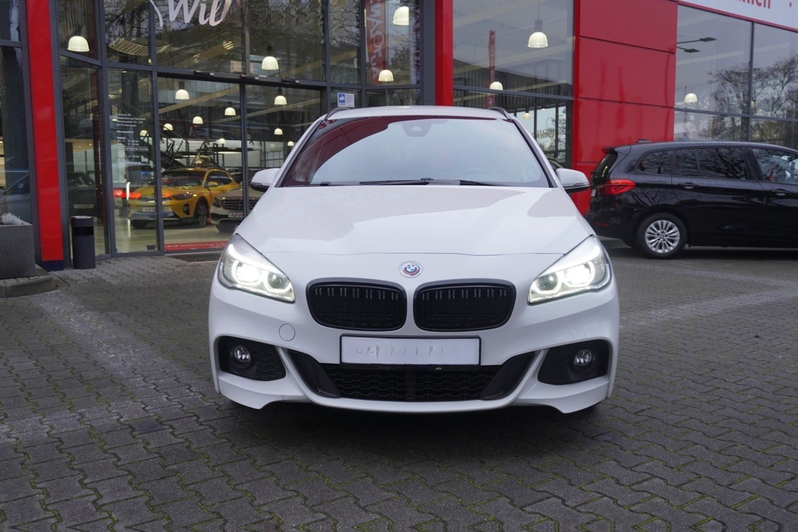 BMW 218iA Gran Tourer M Sport LED Temp Navi AHK PDC foto 3