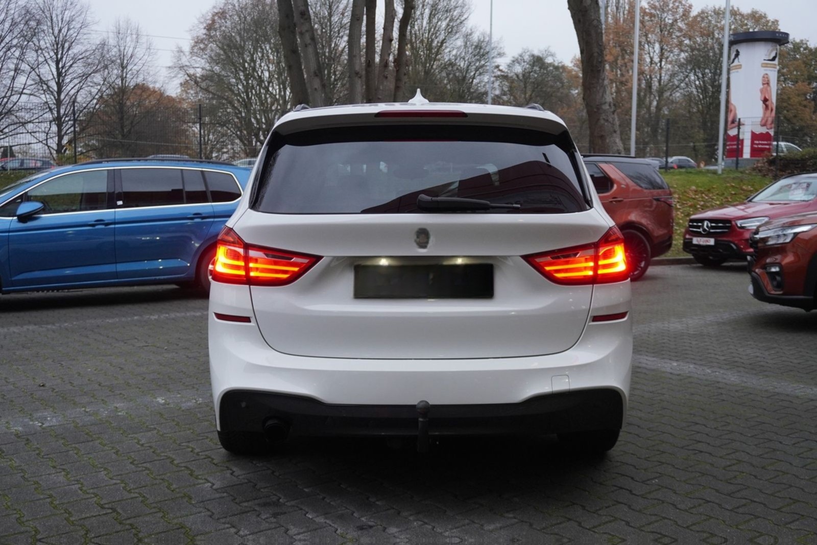 BMW 218iA Gran Tourer M Sport LED Temp Navi AHK PDC foto 7