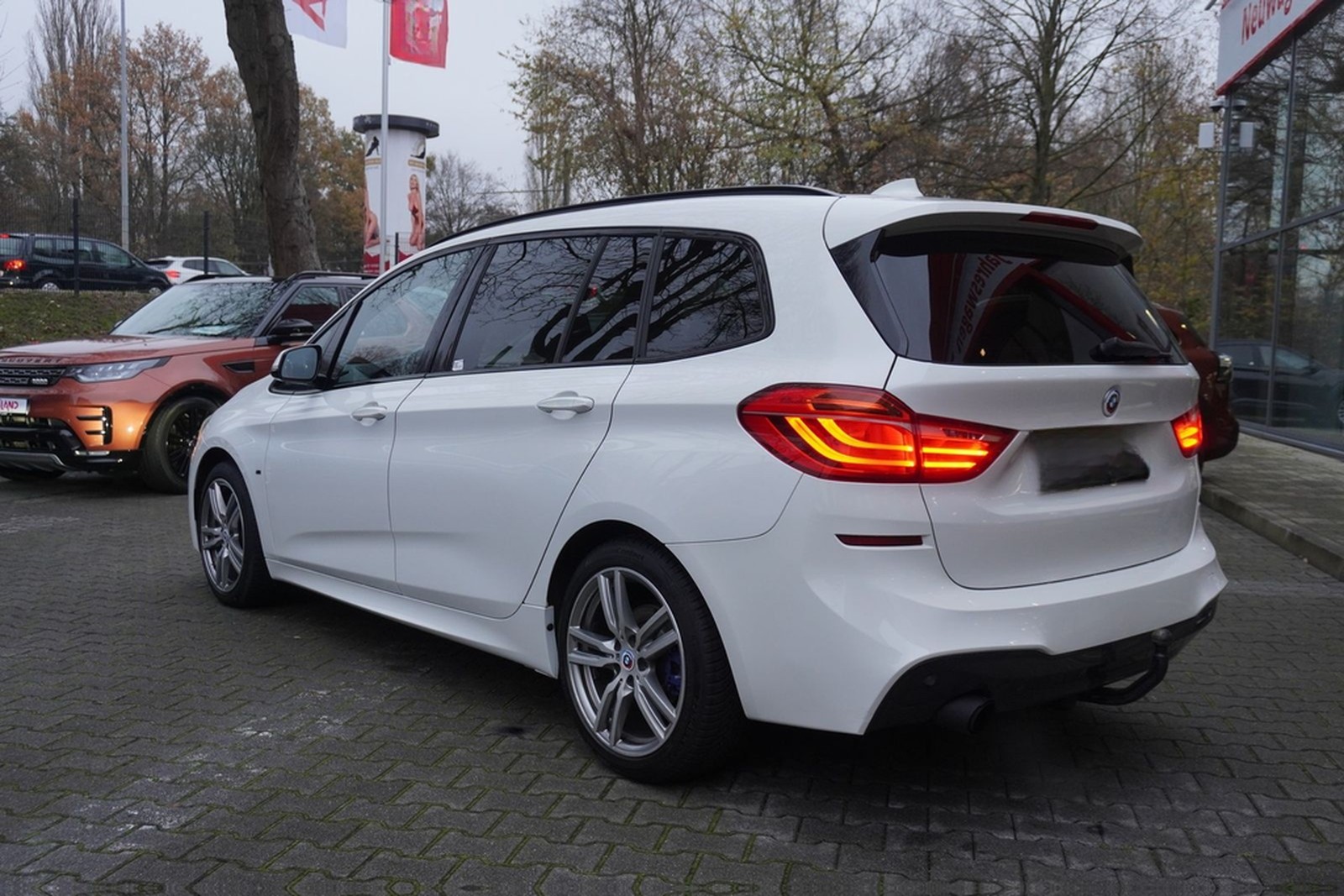 BMW 218iA Gran Tourer M Sport LED Temp Navi AHK PDC foto 8