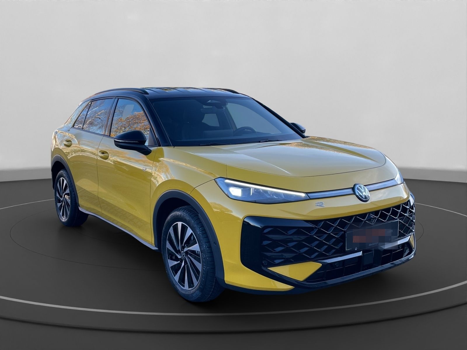 Volkswagen T-Roc 1.5 eTSI R-Line +DSG+ACC+NAVI+DAB+LM++ foto 6
