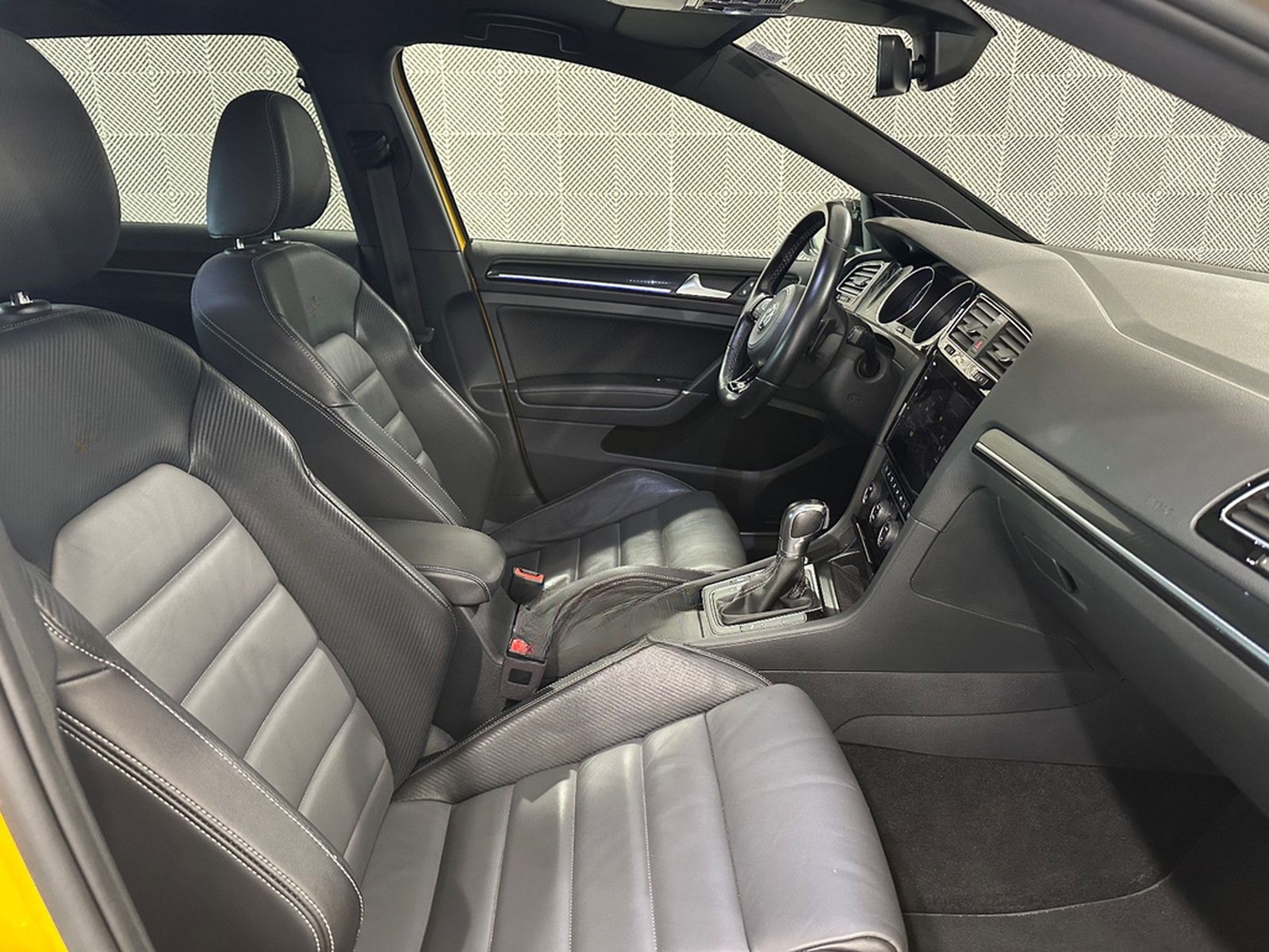 Volkswagen Golf VII R Lim. 4M.*PERF. AGA*NAPPA-LED-ACC-MEMO foto 18
