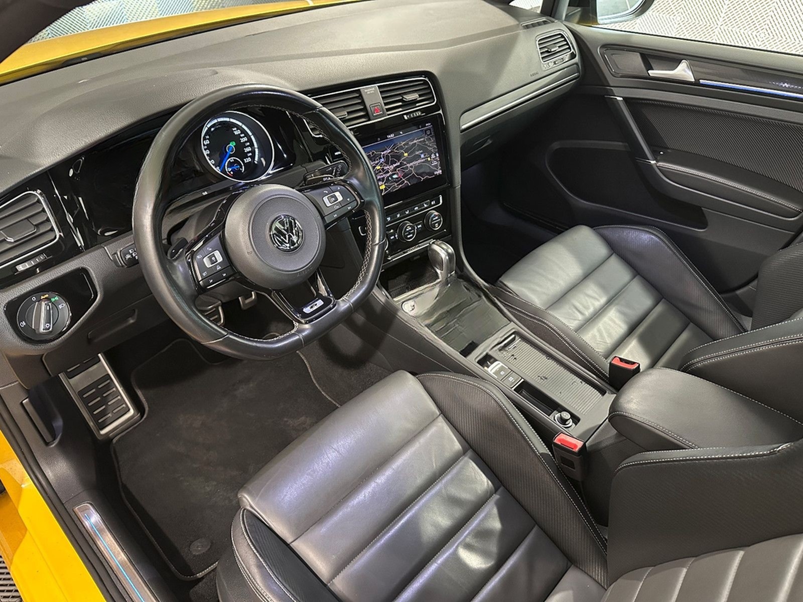 Volkswagen Golf VII R Lim. 4M.*PERF. AGA*NAPPA-LED-ACC-MEMO foto 30