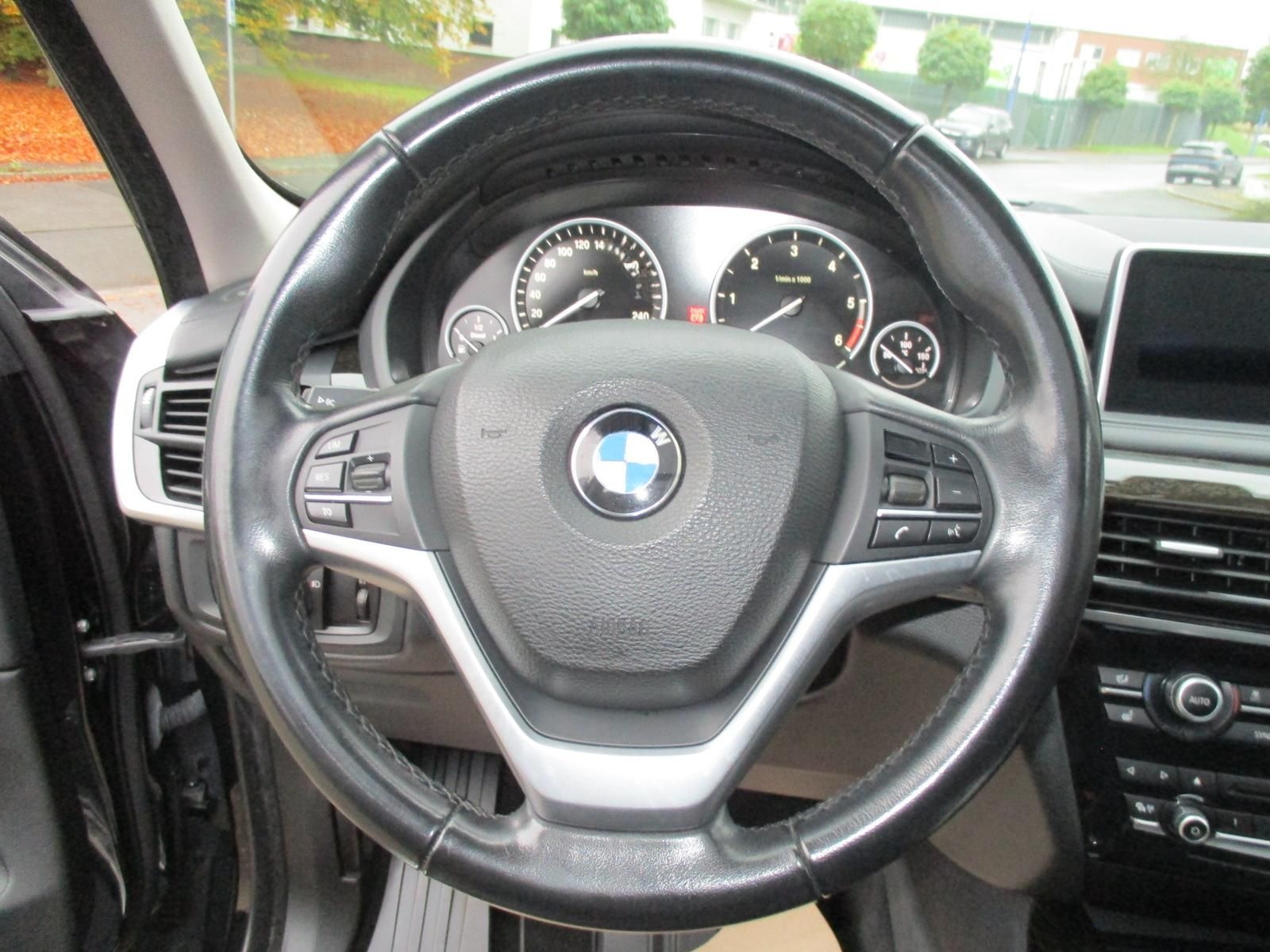 BMW X5 xDrive 30d/Panoramadach foto 12