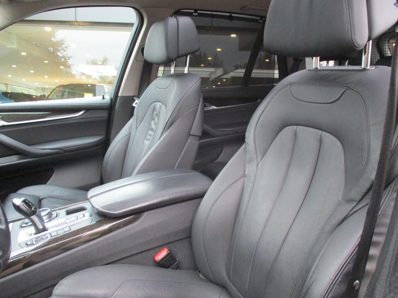BMW X5 xDrive 30d/Panoramadach foto 15