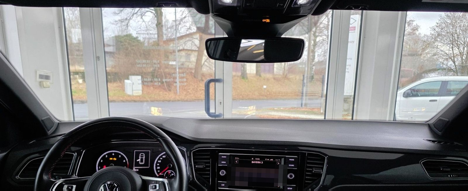 Volkswagen T-Roc 1.5 TSI ACT Sport Sitzheizung PDC vo/hi foto 6
