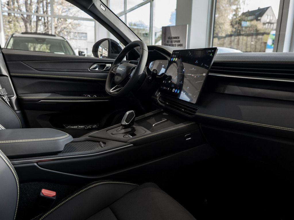 Lynk&Co 01 PHEV More PDC SHZ KAMERA NAVI ACC LED PANO foto 5