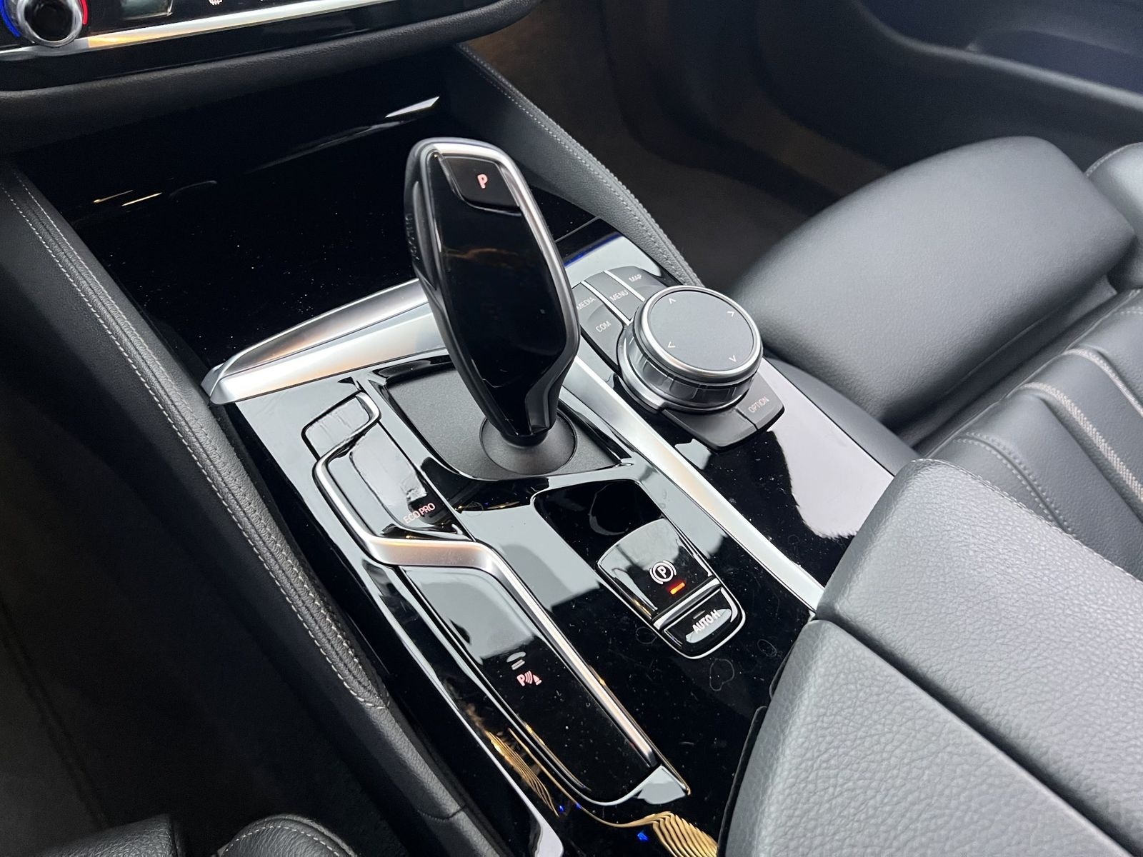 BMW 530d xDrive Touring M Sportpaket Driv.Ass.Prof.  foto 19